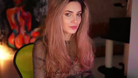 Snapshot of alliesynns chatting on February 16, 2025, 12:21 pm Allie online show from February 16, 2025, 12:21 pm