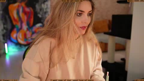 Snapshot of alliesynns chatting on February 25, 2025, 11:30 am Allie online show from February 25, 2025, 11:30 am