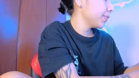 allison_starmodel online show from March 20, 2026, 2:27 am