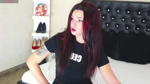 Snapshot of allisonn223 chatting on October 17, 2025, 12:41 pm Deea online show from October 17, 2025, 12:41 pm