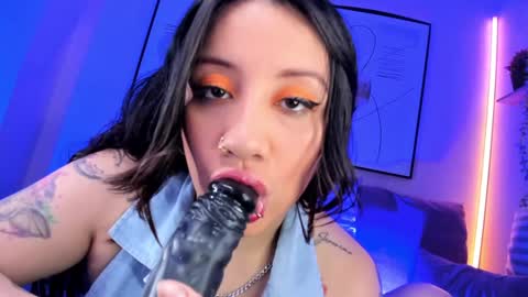 Snapshot of allissax chatting on February 5, 2025, 9:29 pm Aleja online show from February 5, 2025, 9:29 pm