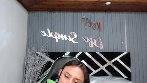 Allisson online show from December 14, 2024, 4:23 am