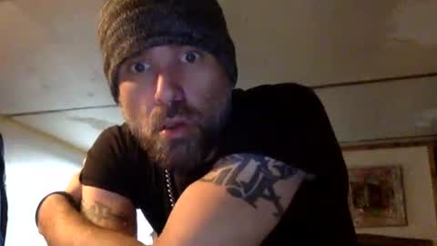 allitrunnin online show from November 28, 2025, 12:30 pm