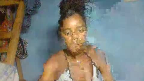 Snapshot of allizida01 chatting on November 16, 2025, 3:28 pm allizida01 online show from November 16, 2025, 3:28 pm