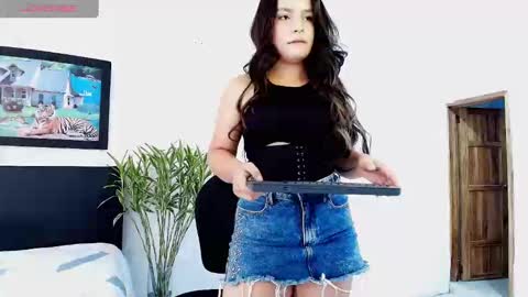 Allhondra online show from September 20, 2025, 8:43 pm