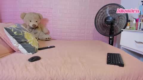 Snapshot of allondra_11 chatting on February 24, 2026, 7:23 pm allondra online show from February 24, 2026, 7:23 pm