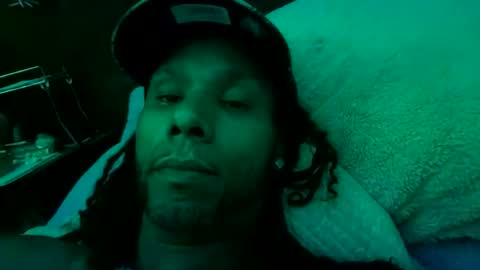 Snapshot of allthewayup10 chatting on September 21, 2025, 6:15 am allthewayup10 online show from September 21, 2025, 6:15 am