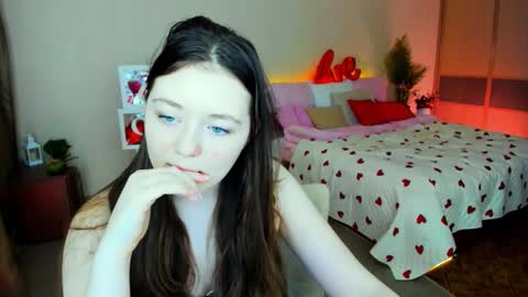 alluringeyess online show from February 14, 2026, 6:43 am