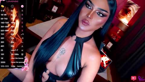 Snapshot of alluringnatalya chatting on March 12, 2026, 9:59 am Natalya Fox online show from March 12, 2026, 9:59 am