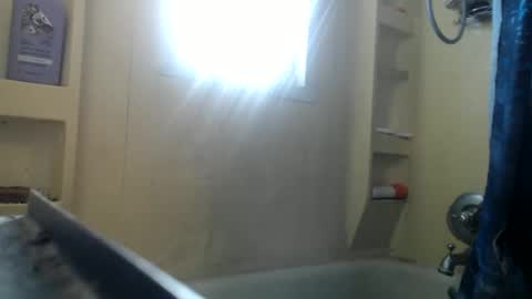 allwolf0323 online show from January 6, 2026, 9:50 pm