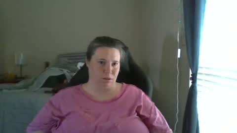 ally12334 online show from April 10, 2026, 11:42 pm