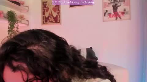 Snapshot of ally_belle chatting on July 17, 2026, 12:28 am Ally Belle online show from July 17, 2026, 12:28 am