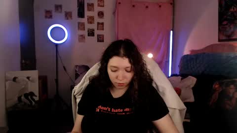 Snapshot of ally_donfort chatting on April 28, 2026, 2:27 am Ally online show from April 28, 2026, 2:27 am