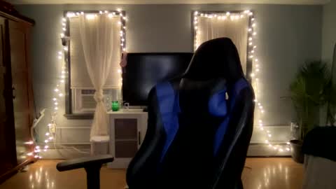 allyanalangel online show from March 5, 2025, 2:57 am