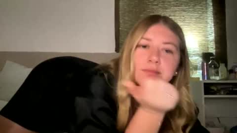 allyanalangel online show from February 9, 2026, 1:42 am