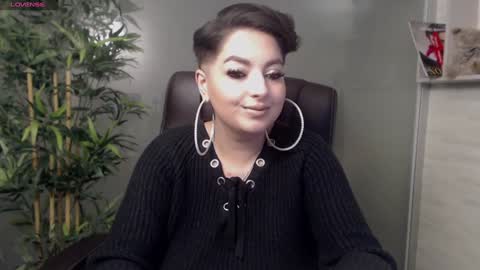         online show from February 4, 2025, 10:13 pm