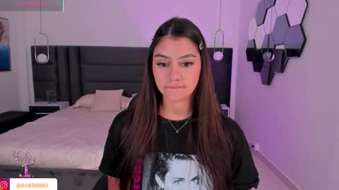 Alisson online show from October 13, 2025, 10:15 am