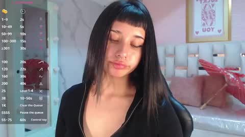 Allysa  online show from October 18, 2025, 8:42 pm