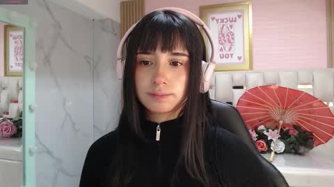 Allysa  online show from January 14, 2026, 1:06 pm