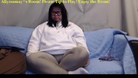 Allyssamay online show from March 2, 2026, 4:14 am