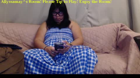 Allyssamay online show from April 10, 2026, 3:01 am