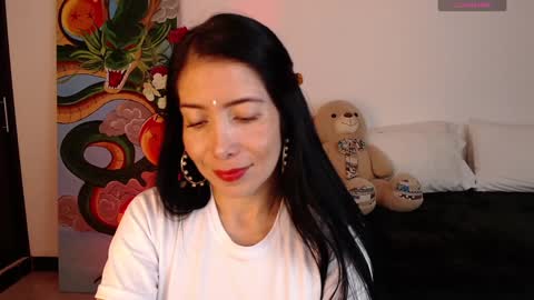 Snapshot of alma_art_ chatting on February 1, 2025, 1:34 am alma_art_ online show from February 1, 2025, 1:34 am