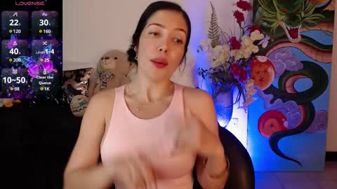 Snapshot of alma_art_ chatting on February 20, 2025, 5:18 pm alma_art_ online show from February 20, 2025, 5:18 pm