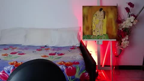 Snapshot of alma_art_ chatting on September 15, 2025, 10:21 pm alma_art_ online show from September 15, 2025, 10:21 pm
