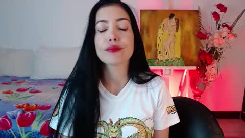 Snapshot of alma_art_ chatting on September 20, 2025, 10:33 pm alma_art_ online show from September 20, 2025, 10:33 pm