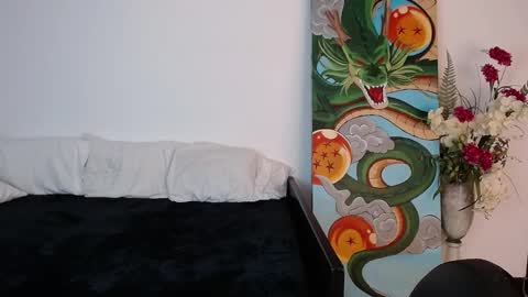 alma_art_ online show from November 20, 2025, 9:58 pm