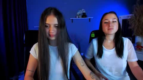 alma_black online show from September 12, 2025, 12:49 pm