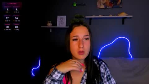 alma_black online show from September 16, 2025, 12:50 pm