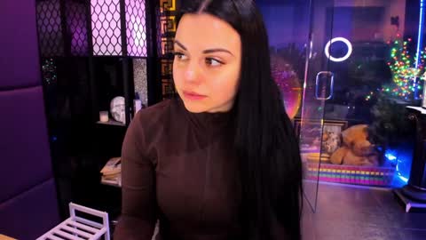 Alma online show from November 18, 2025, 7:57 am