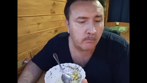 almirsex online show from November 18, 2025, 2:21 pm