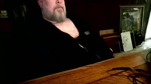 Snapshot of almostdaylight chatting on May 29, 2026, 5:55 pm AlmostDaylight online show from May 29, 2026, 5:55 pm