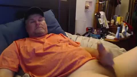 Snapshot of almostheaven chatting on February 22, 2026, 1:09 pm almostheaven online show from February 22, 2026, 1:09 pm