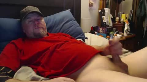 Snapshot of almostheaven chatting on March 28, 2026, 12:27 pm almostheaven online show from March 28, 2026, 12:27 pm