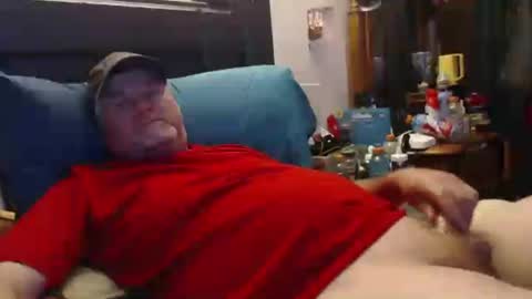 Snapshot of almostheaven chatting on July 2, 2026, 9:15 am almostheaven online show from July 2, 2026, 9:15 am