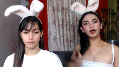 Snapshot of alondrasvenom69 chatting on May 3, 2026, 1:28 pm Alondra online show from May 3, 2026, 1:28 pm