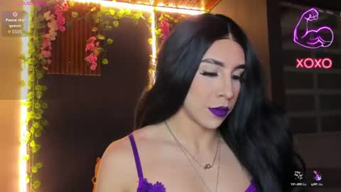 Snapshot of alonehazel chatting on July 5, 2026, 1:01 am Hazel Bowie online show from July 5, 2026, 1:01 am
