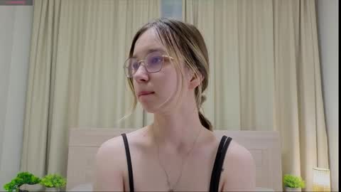 Snapshot of aloreanna chatting on February 26, 2026, 2:49 pm Alorenna online show from February 26, 2026, 2:49 pm