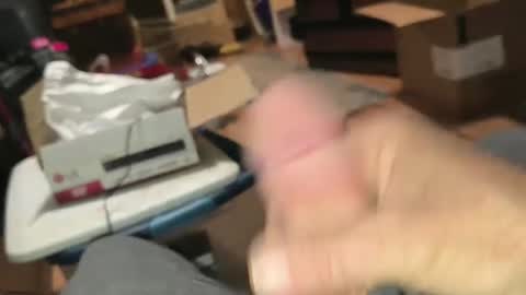 alostmale online show from September 14, 2025, 4:22 am