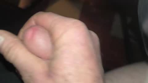 alostmale online show from February 11, 2026, 6:29 am