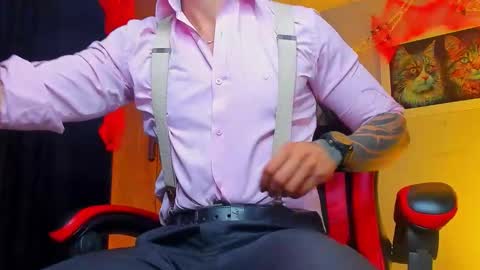 alpha_dominus_ online show from October 14, 2025, 3:18 am