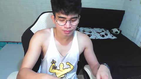 Angelo online show from October 21, 2025, 3:24 pm