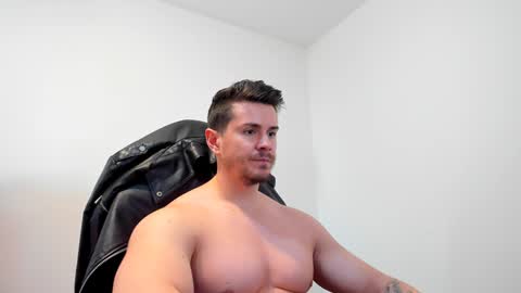 LeatherMaster online show from January 7, 2025, 10:43 am