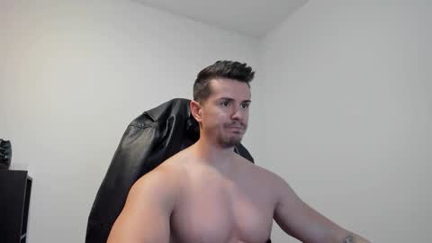 LeatherMaster online show from September 16, 2025, 4:41 pm