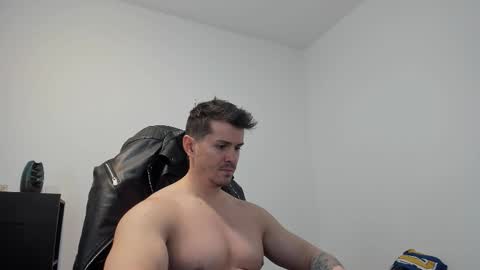 LeatherMaster online show from November 11, 2025, 8:25 am