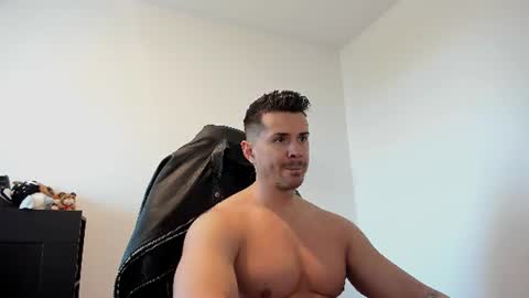 Snapshot of alphagodleatherking92 chatting on July 9, 2026, 7:01 am LeatherMaster online show from July 9, 2026, 7:01 am