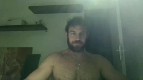 alphah_hunk online show from October 28, 2025, 5:04 pm